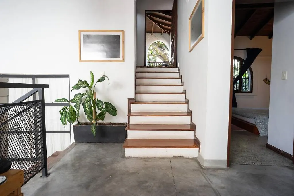 Colonial Villa In Laureles, Unique&Special House Medellín