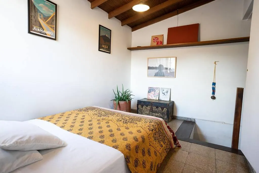 Colonial Villa In Laureles, Unique&Special House Medellín Kolumbie