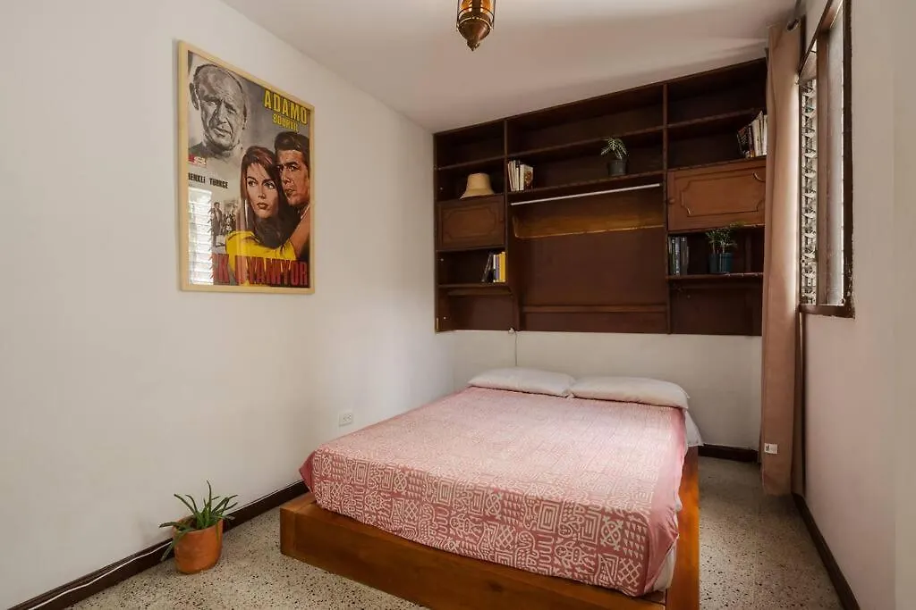 Colonial Villa In Laureles, Unique&Special House Medellín