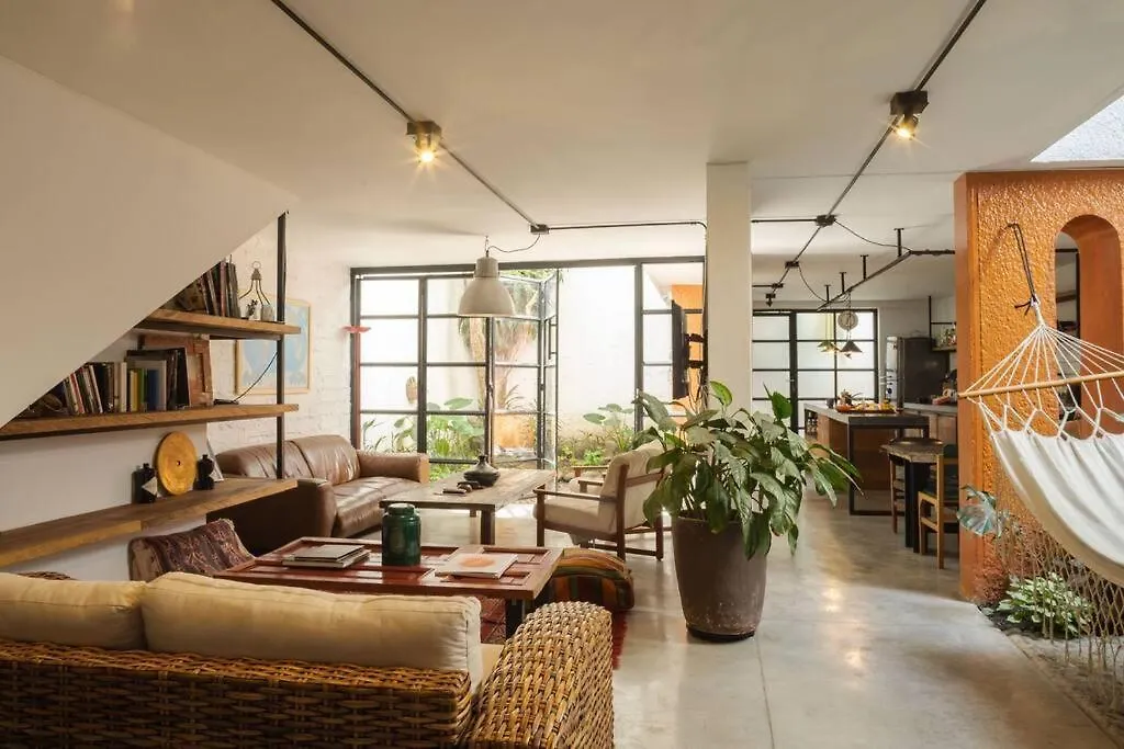 Colonial Villa In Laureles, Unique&Special House Medellín
