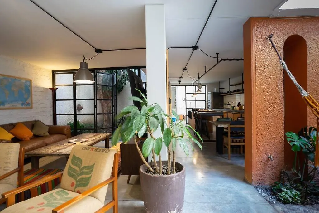 Colonial Villa In Laureles, Unique&Special House Medellín