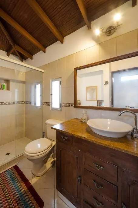 Colonial Villa In Laureles, Unique&Special House Medellín